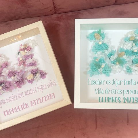 Cuadro personalizado inicial flores preservadas
